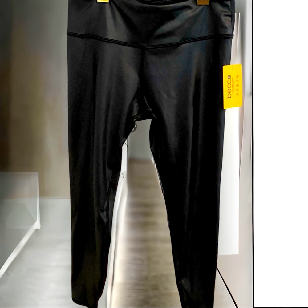 Becco Women leggings Black faux leather NWT Size XL